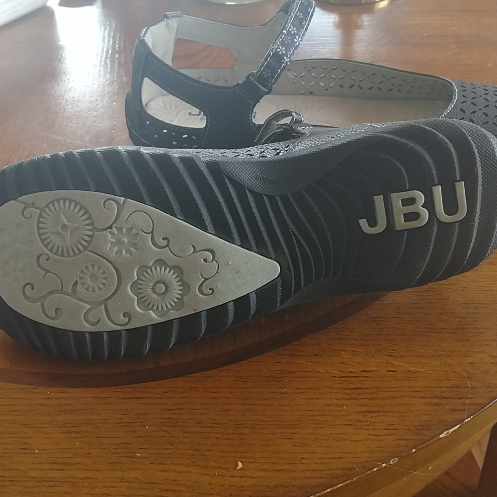 JBU shoe - Picture 3 of 3